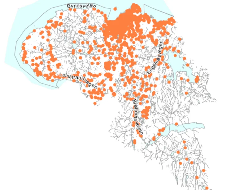 Oransje prikker p&aring; kart som viser hvor det er fotos i arkivet