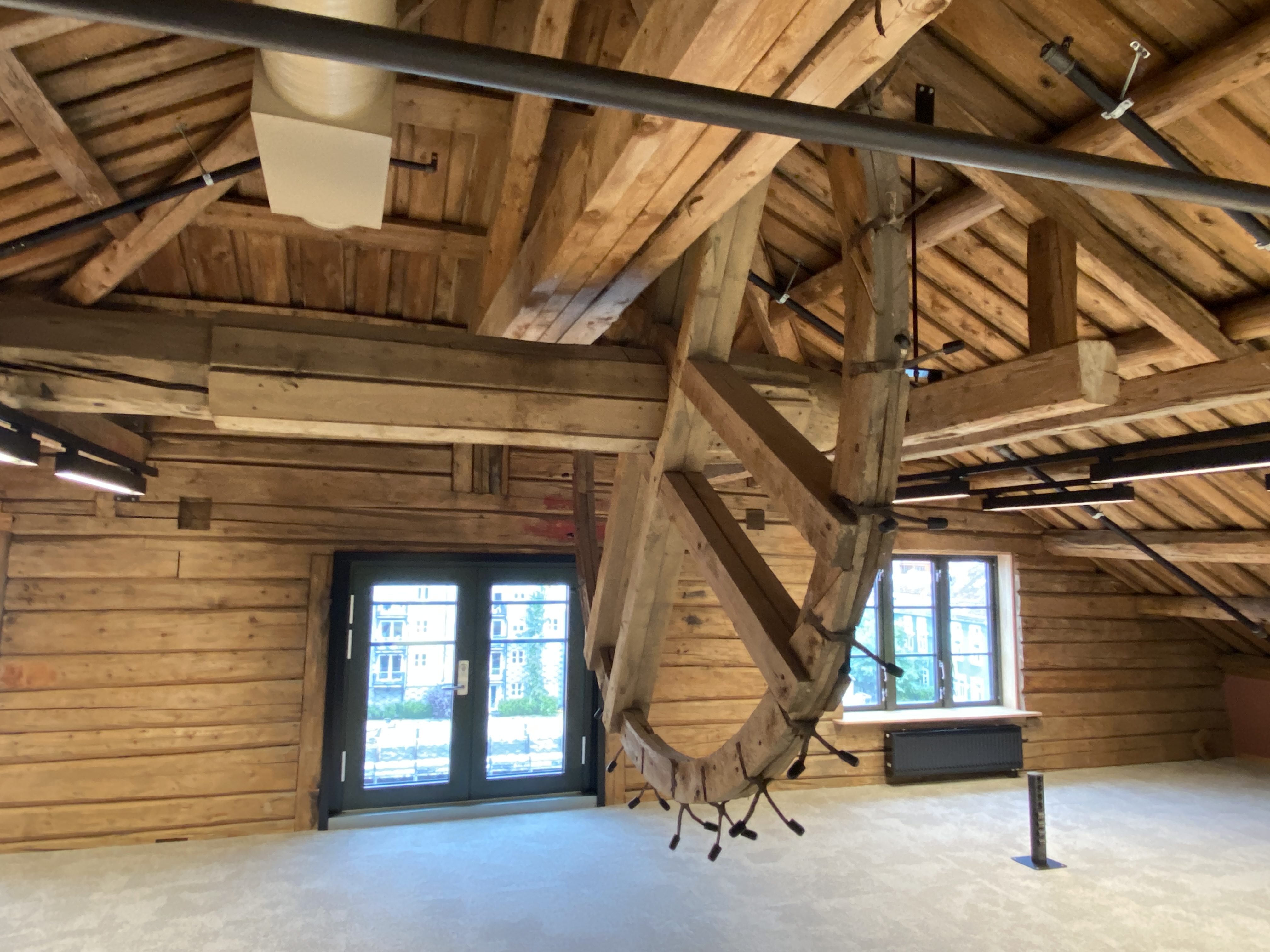 Gavler i interi&oslash;ret p&aring; brygga