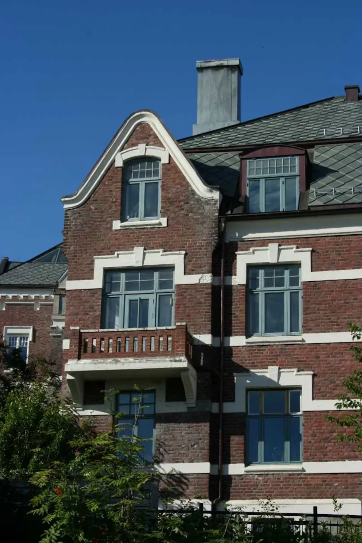 Jugendstilfasasde i tegl