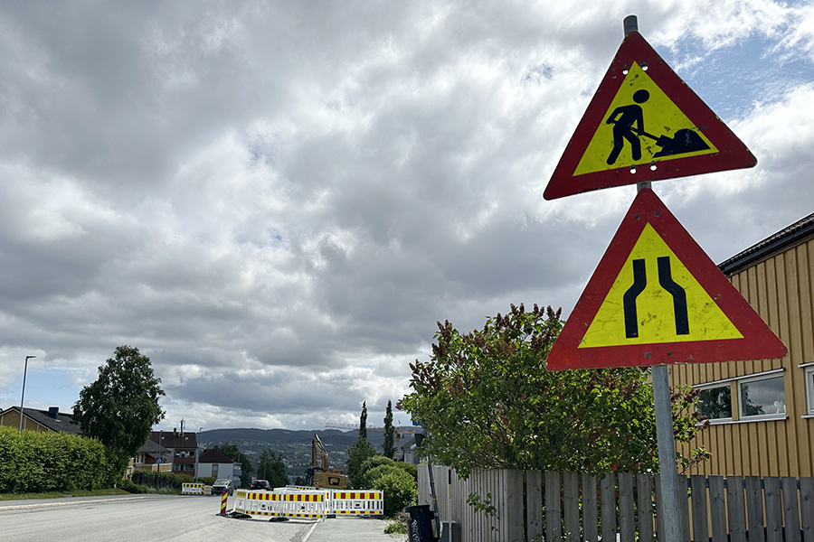 Graveskilt i Breidablikkveien