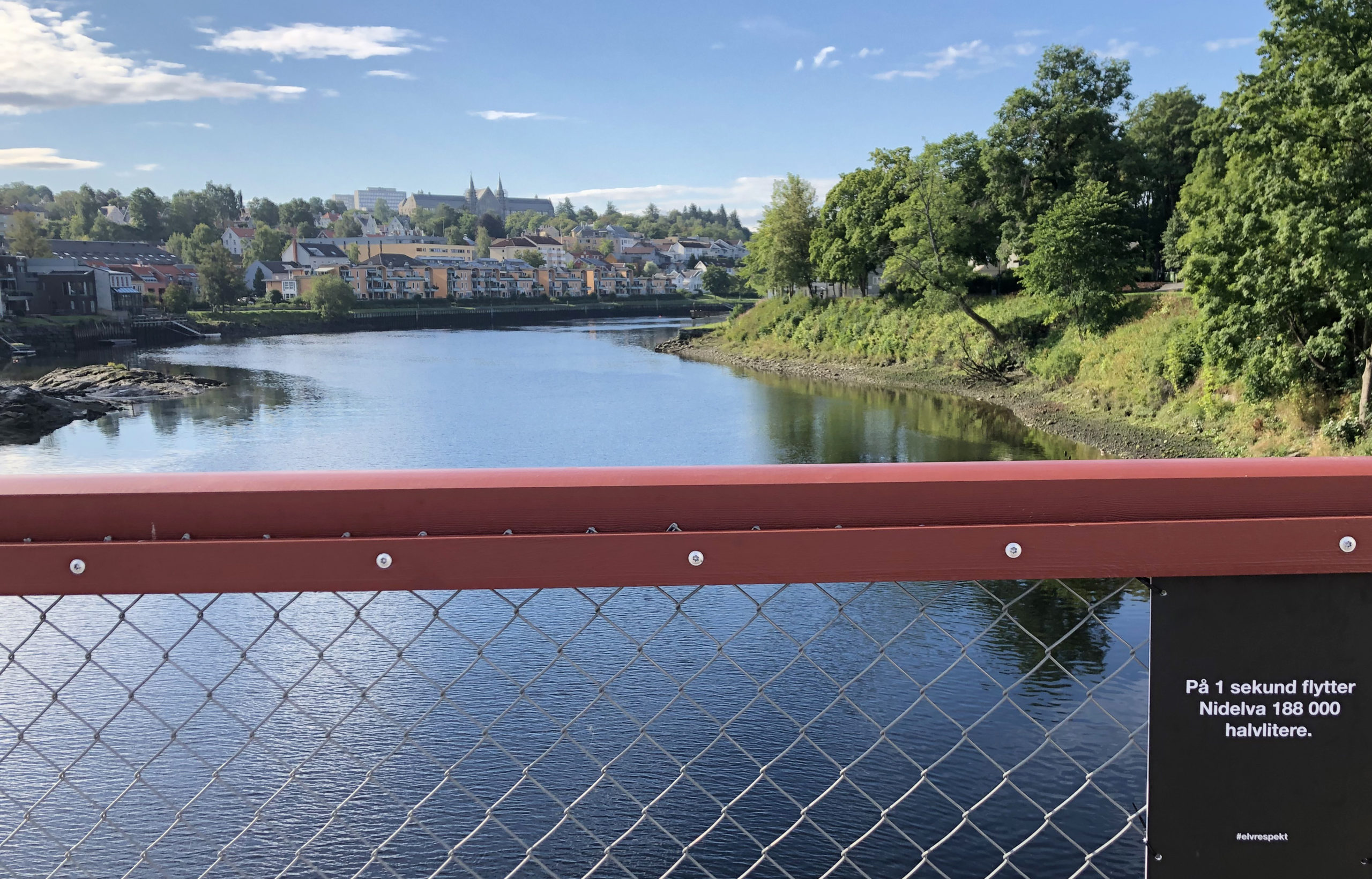 Nidelva med utsikt sørover fra Gamle bybro