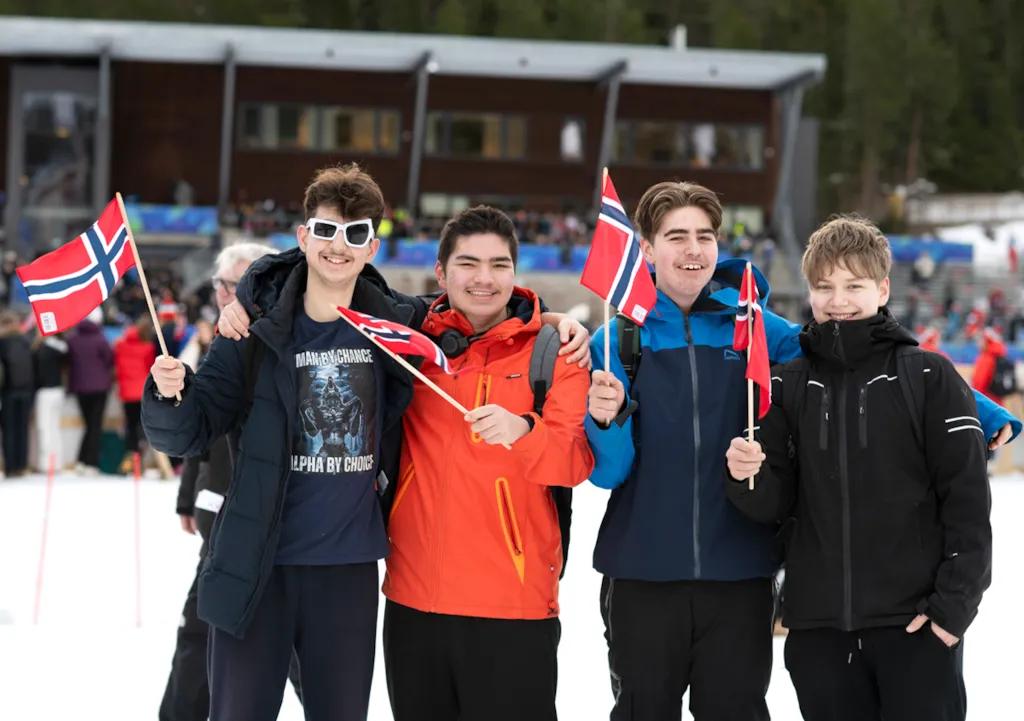 Skoleelever på VM arenaen