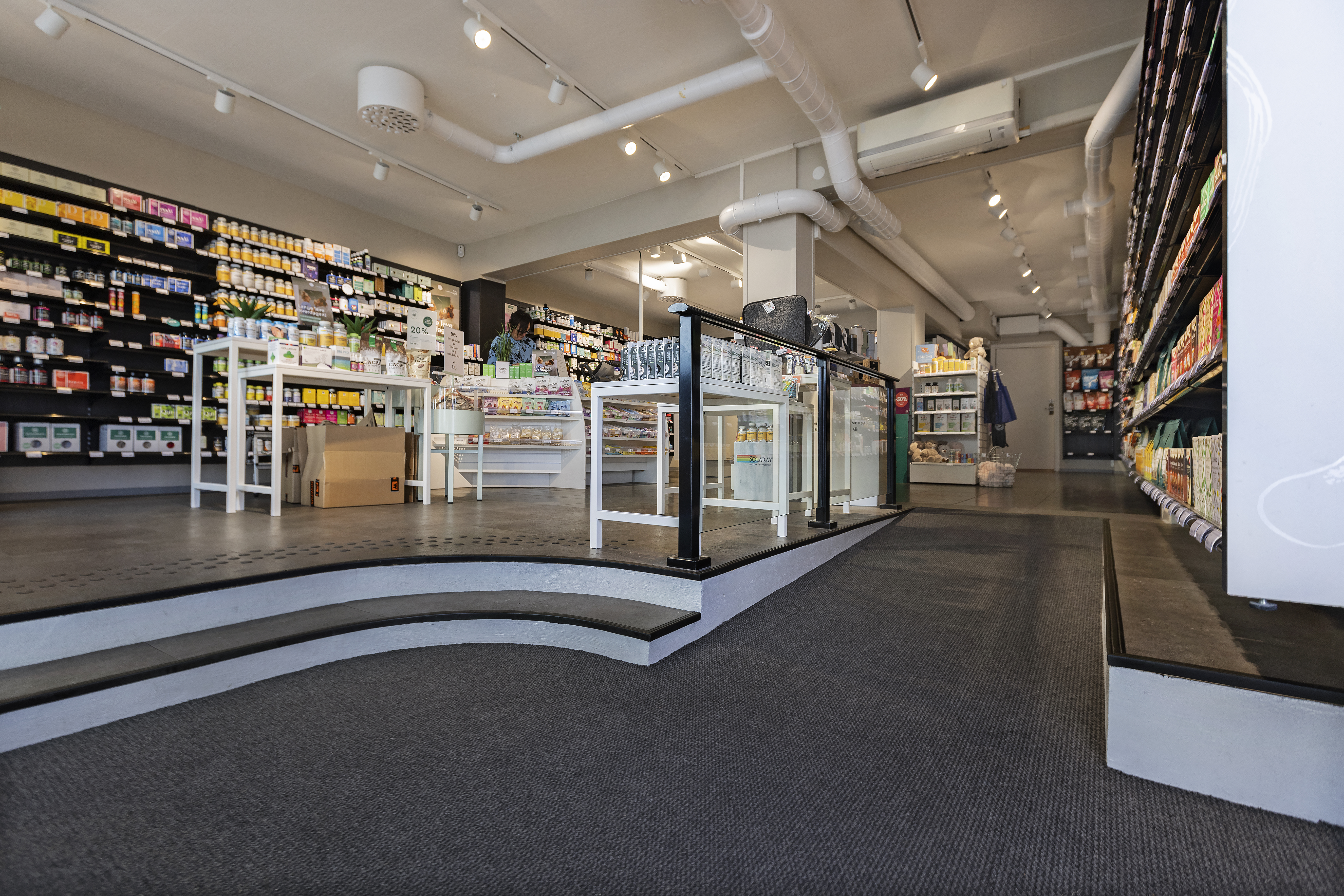 viser innvendig rampe og trapp