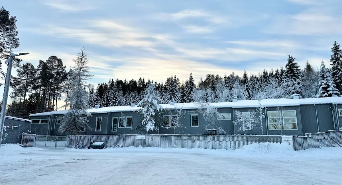 Ferista friluftsbarnehage sett fra utsiden, foto