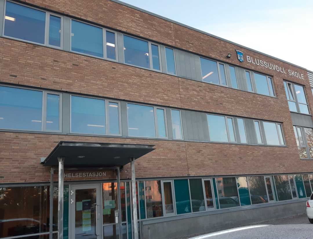 Inngang Blussuvoll helsestasjon