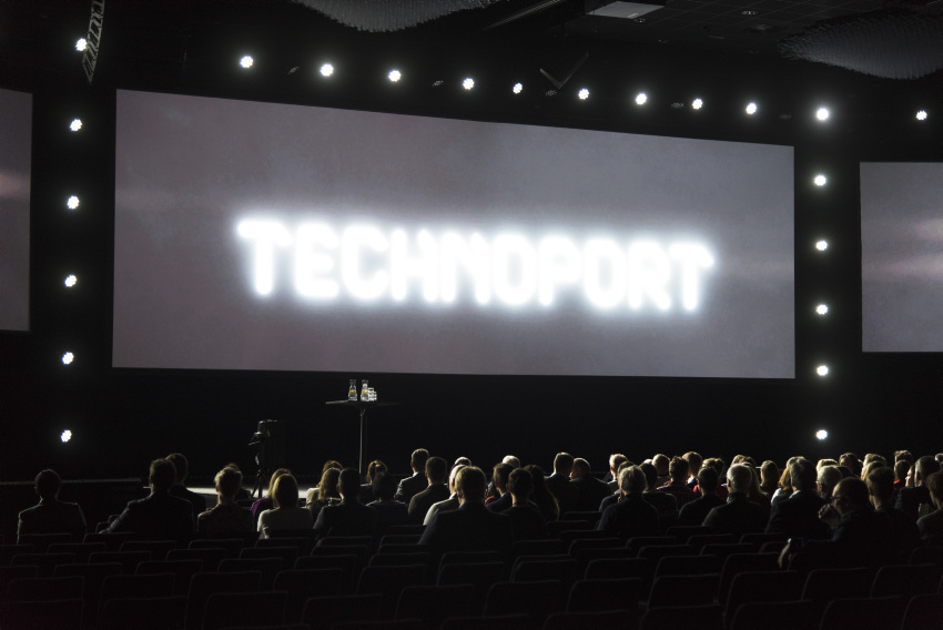 Scenebilde, Technoport