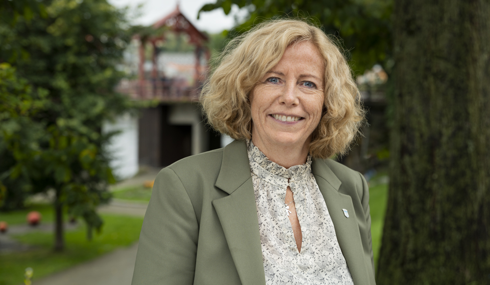 Portrettfoto av Bente Næverdal, byutviklingsdirektør i Trondheim kommune.