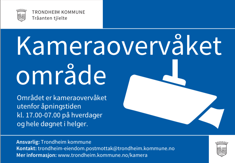 foto av skilt som viser kameraoverv&aring;ket omr&aring;de