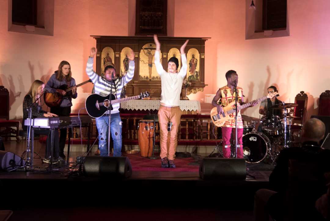 Bandet Move p&aring; en scene