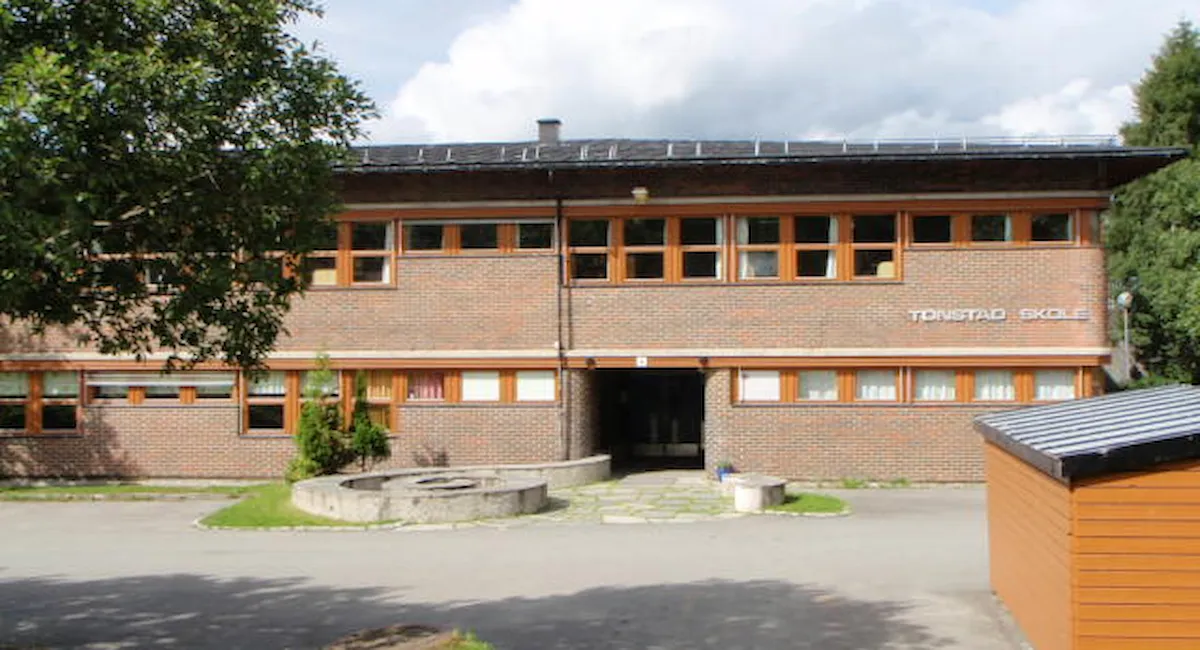 Bildet viser Tonstad skole