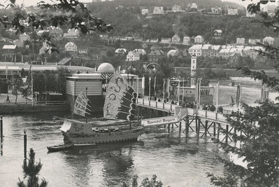 Solbåten - Kinesisk Djunke i Nidelva / The Sun Ship - Chinese Junk on the River Nidelva (1930)