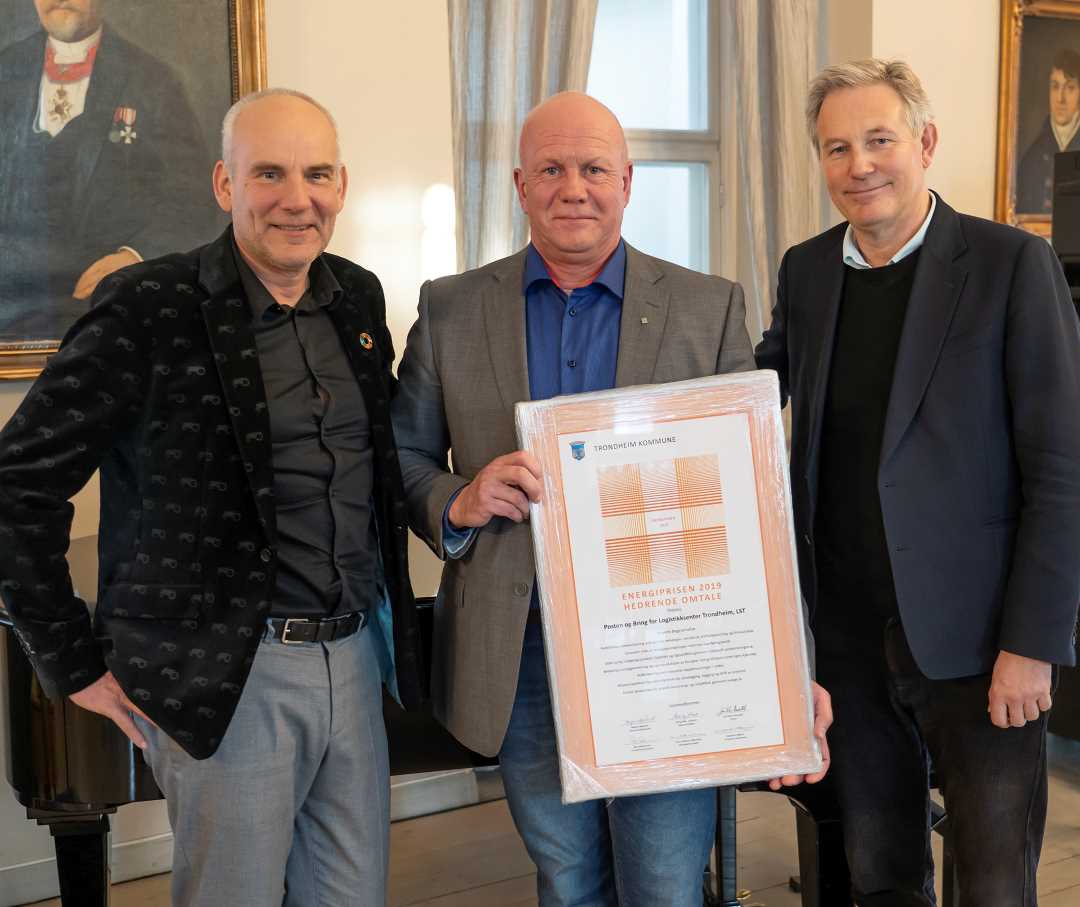 Hedrende omtale til Posten og Bring