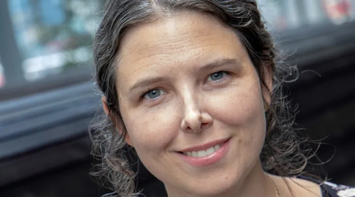 Portrettbilde av ny internasjonal leder, Lisa Marie Dickson.