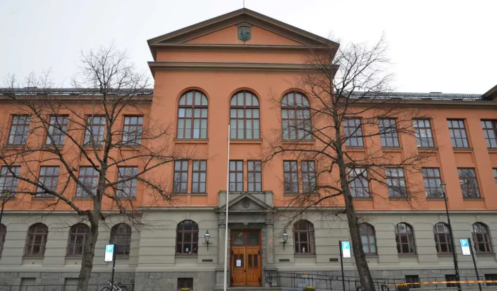 Bildet viser rådhuset i Trondheim.