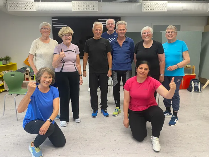 Marit Wahl med gruppen sin