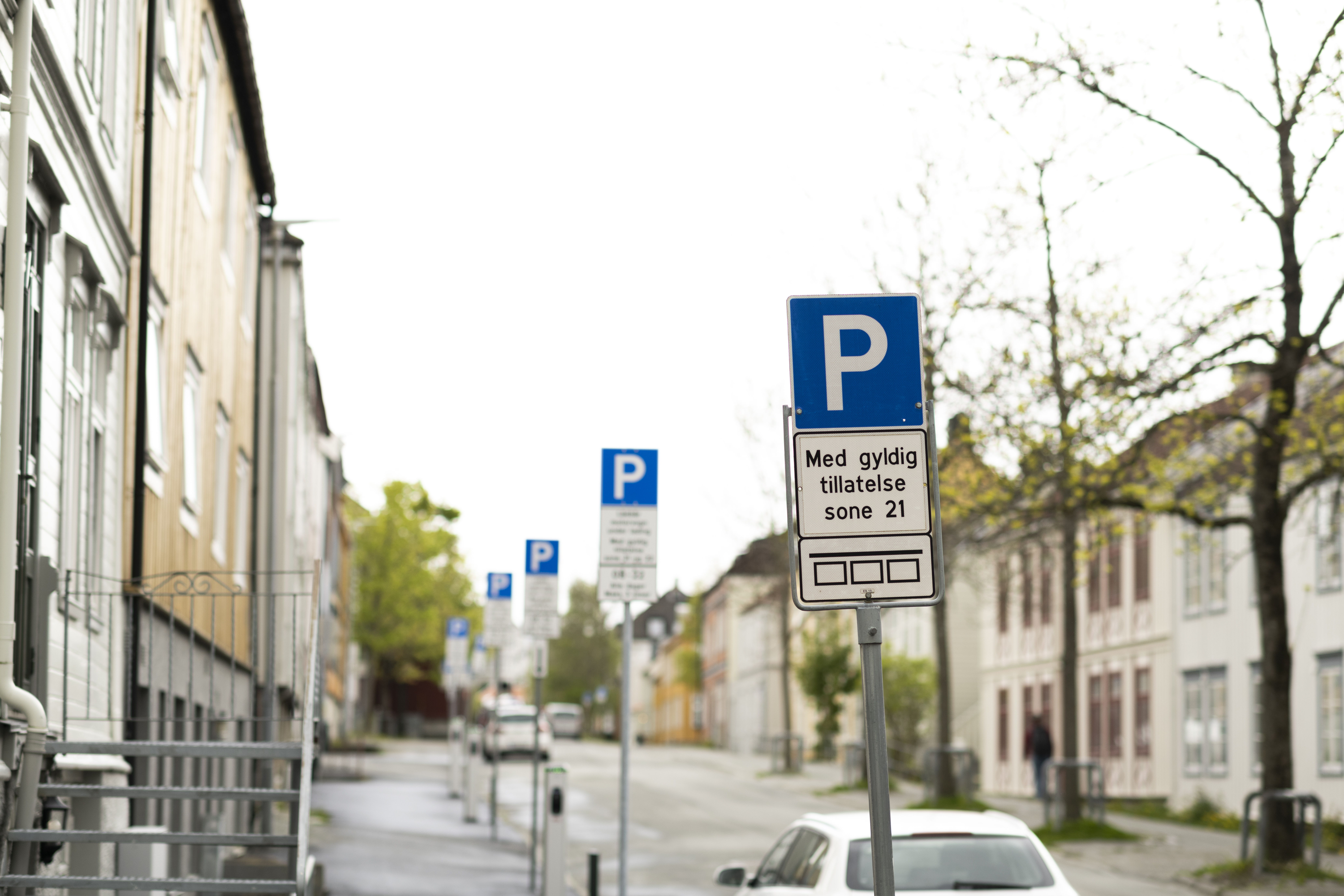 Bilde av parkeringsskilt i Nedre Møllenberg gate