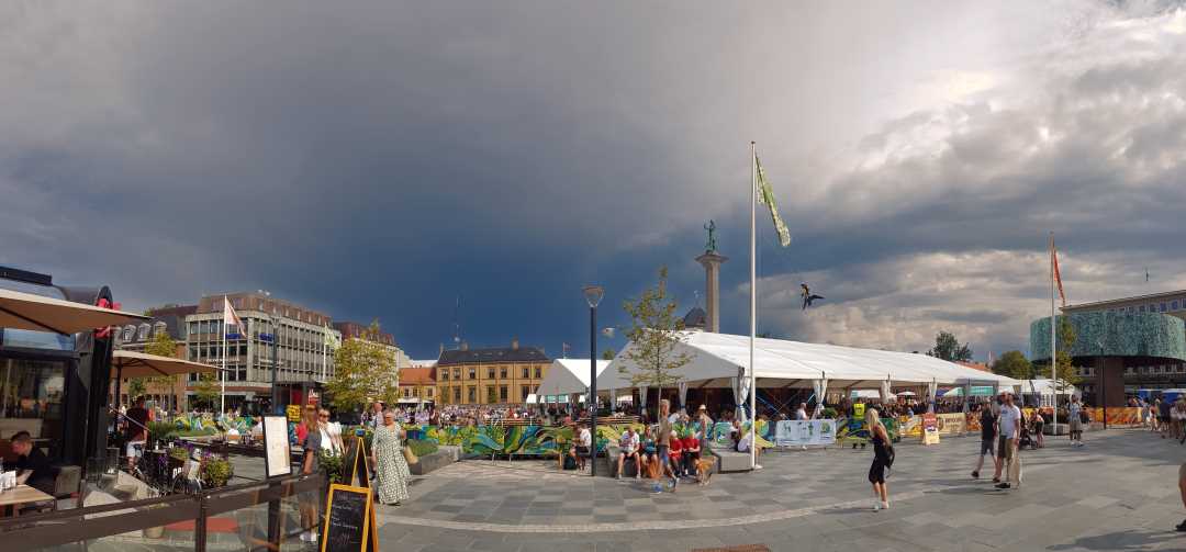 Bilde av Torget i Trondheim under matfestival